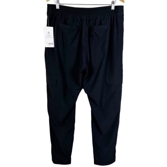 NWT $98 -ATHLETA- Black Chelsea Cargo Lined Pants, Plus Size 16 Style #631619 - Picture 10 of 13